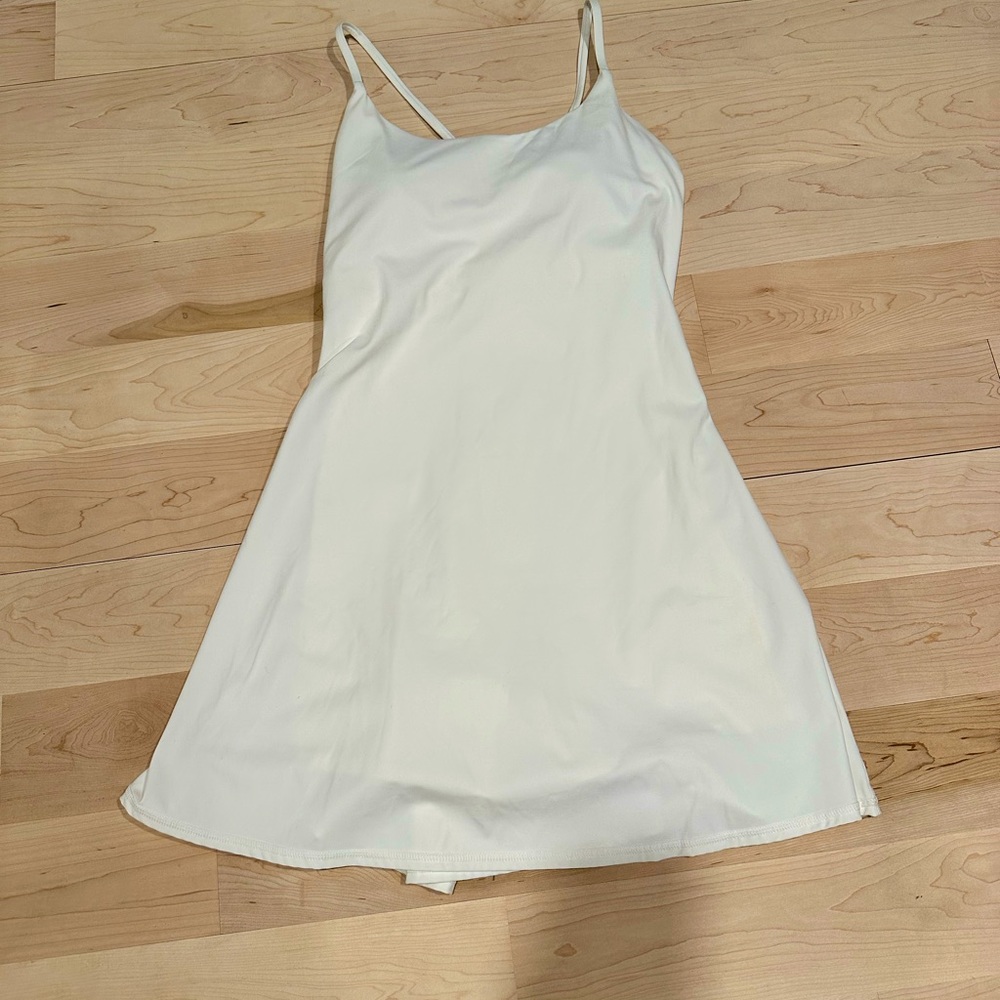 Halara NWT everyday dress. White.  Size XL.